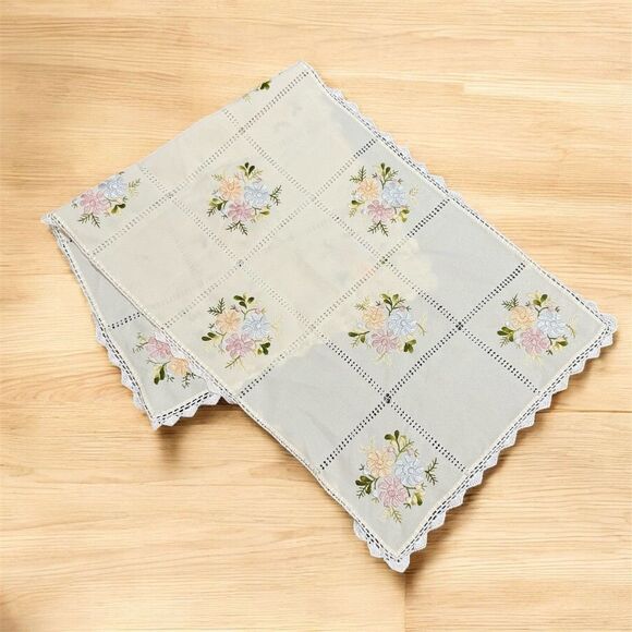 Vintage Embroidered Embroidery Cream Floral Table Runner Cloth House Dinner - Picture 1 of 6